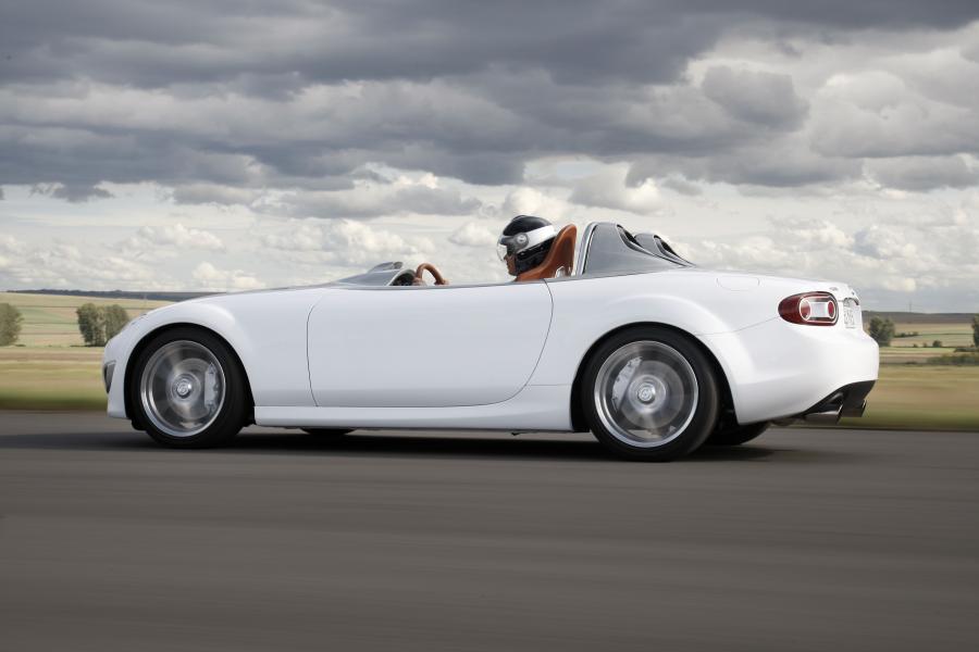  Mazda MX-5 Super Lightweight Version 2009 года  (фото 87 из 99)